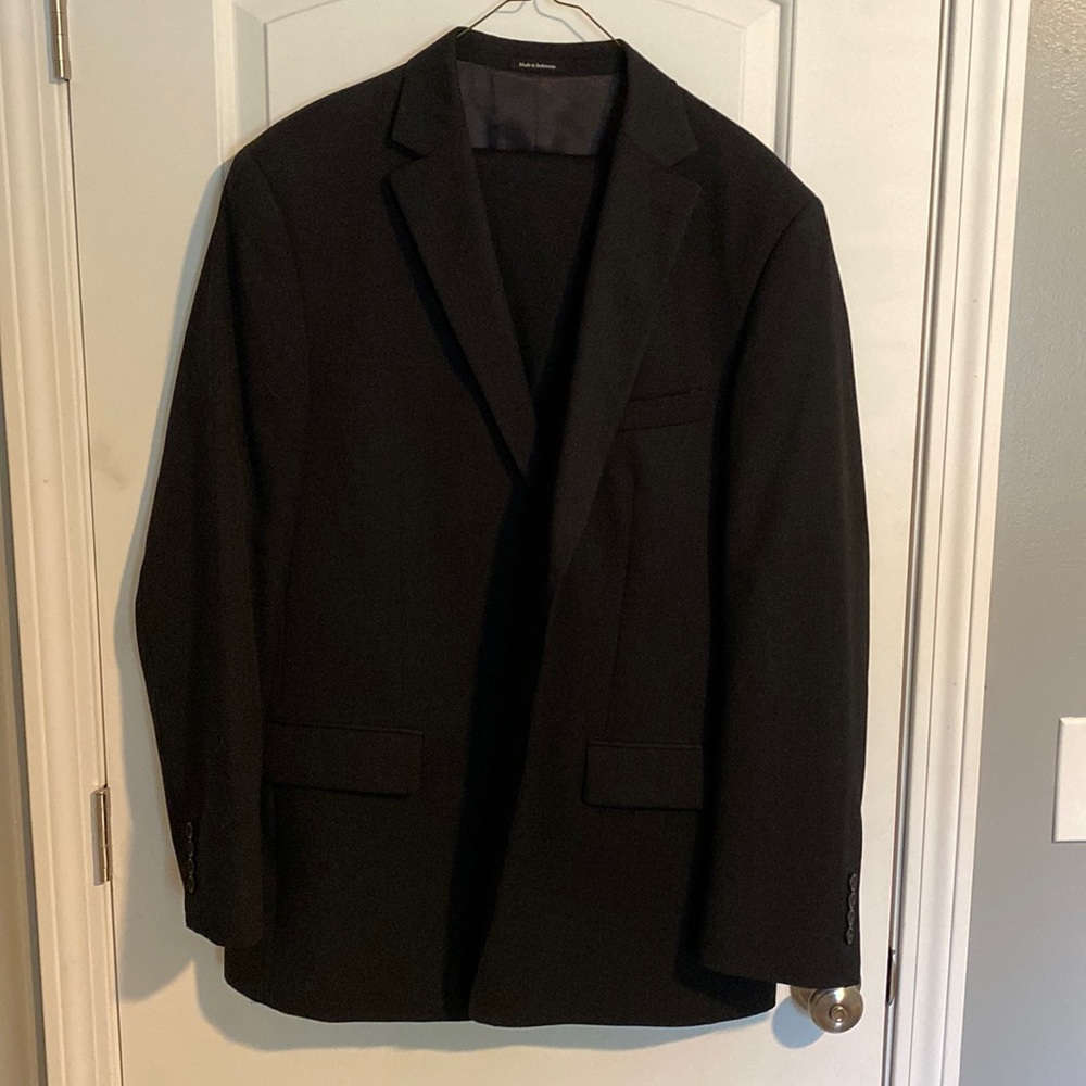 Black Pronto Uomo suit